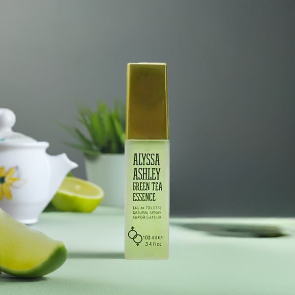 Alyssa Ashley Green Tea Essence Eau De Toilette Spray 100ml
